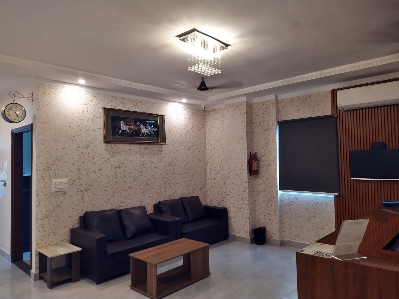 Best Hotel in Sonipat - Waiting Area